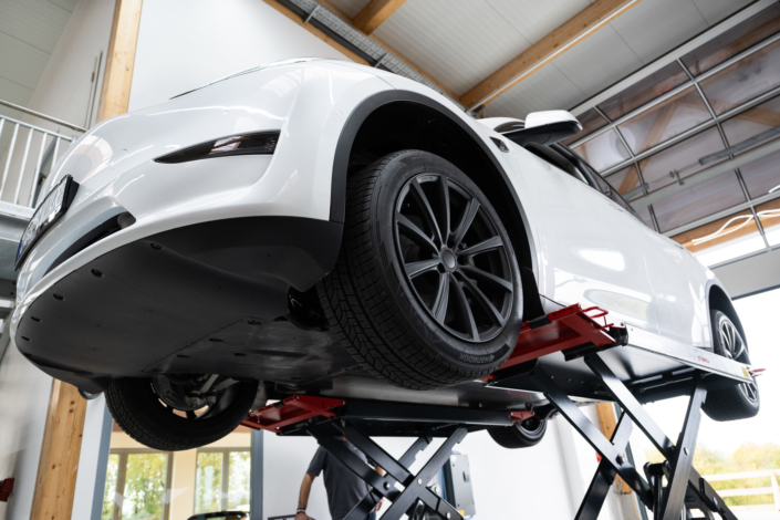 Model Y on the test bench